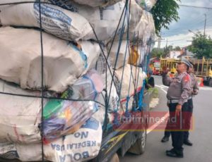 Tekan Angka Laka, Polres Batu Intensifkan Operasi Angkutan Barang Over Kapasitas