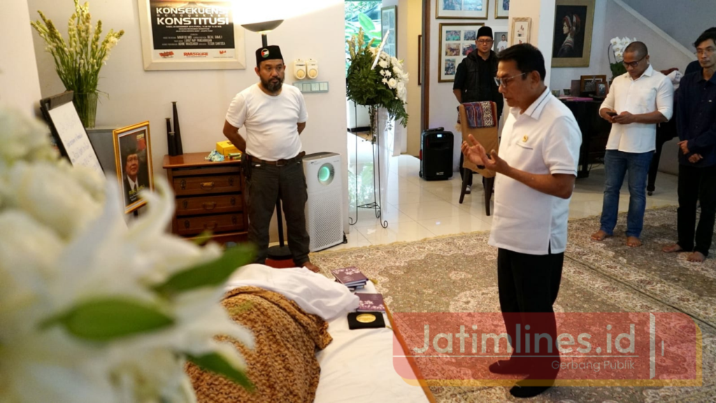 Melayat ke Rumah Duka Rizal Ramli, Moeldoko : Saya Kehilangan Teman yang Kritis