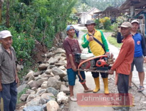 Warga Kedungbanteng Bersyukur Atas Kontribusi H. Dwi Hari Cahyono