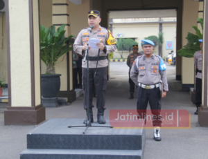 Kapolres Kediri Kota Pimpin Upacara Hari Kesadaran Nasional