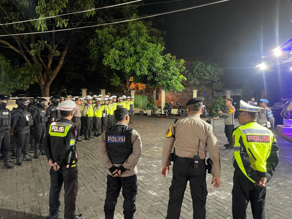 Polres Kediri Kencangkan Patroli Gabungan Cipta Kondisi Jaga Kamtibmas Jelang Pemilu 2024