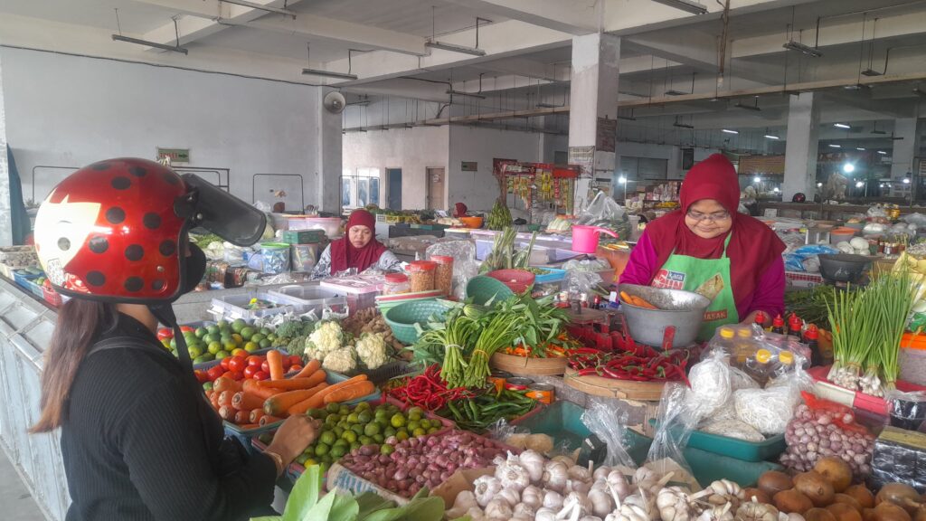 Harga Cabe dan Sayur di Kota Kediri Merangkak Naik