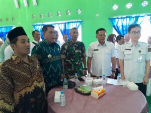 Camat Pesantren Widiantoro, S.Sos, M.Si. membuka Musrenbang.