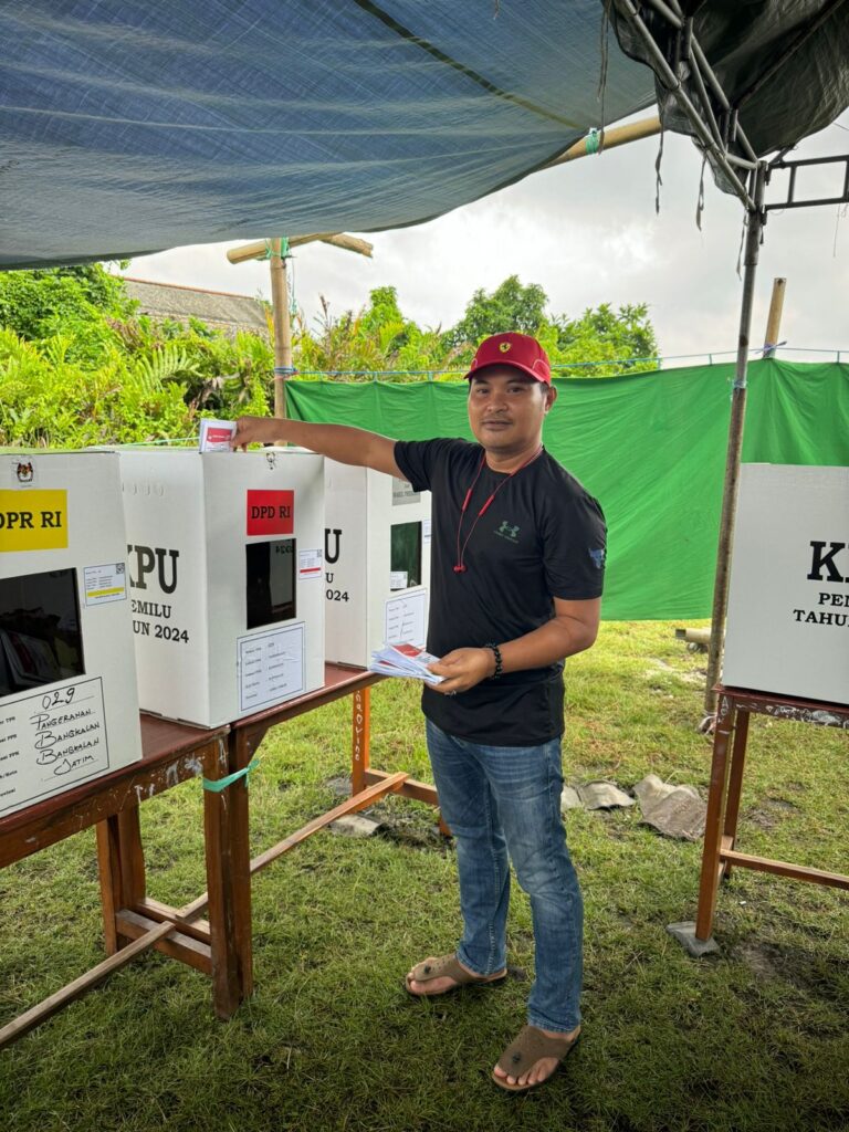 Butuh Rp. 30 Miliar Untuk Nyalon Bupati dan Wakil Bupati