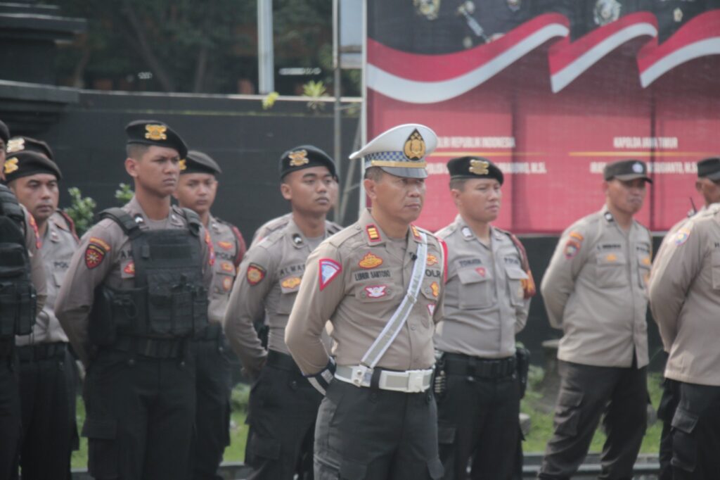 TNI Polri Kota Malang Gelar Patroli Skala Besar Untuk Pengamanan Pemilu 2024