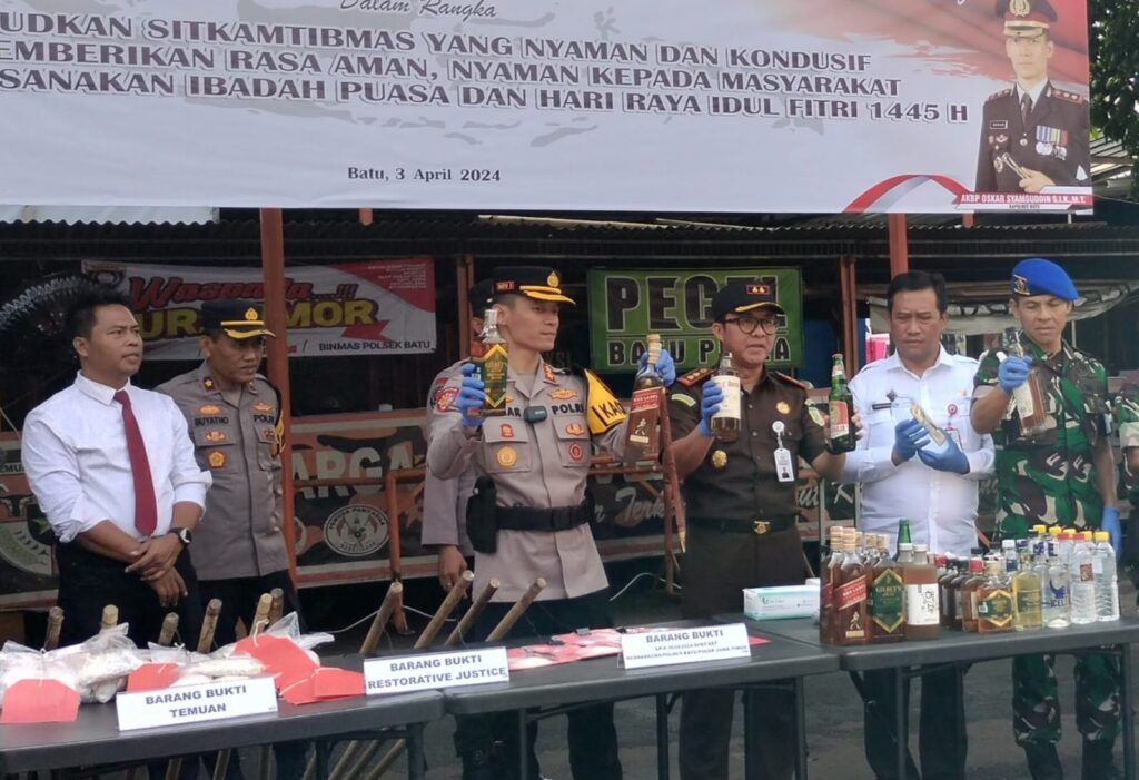 Polres Batu Musnahkan Barang Bukti Hasil Operasi Pekat,Ini Rincian BB nya 