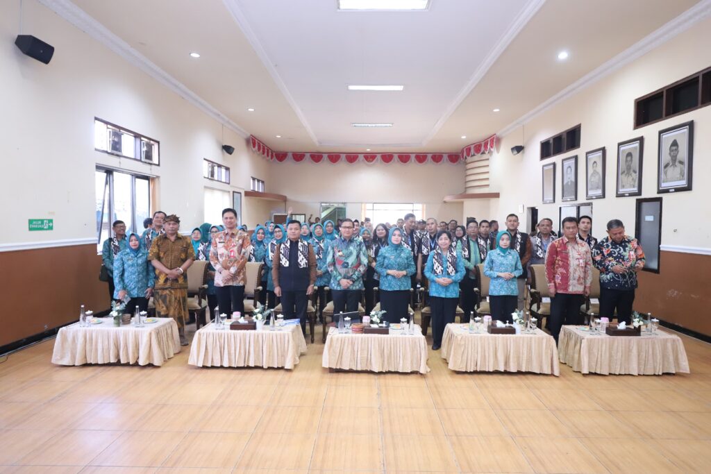 Penilaian Lomdeskel dan Pelaksana Terbaik 10 Program Pokok PKK