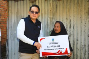 Pj. Gubernur Jatim Dukung Program Bedah Rumah di Kota Batu
