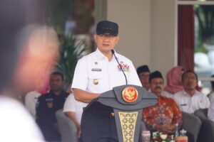 Apel Pemasangan Bendera Merah Putih Sambut HUT ke-79 RI di Kota Batu