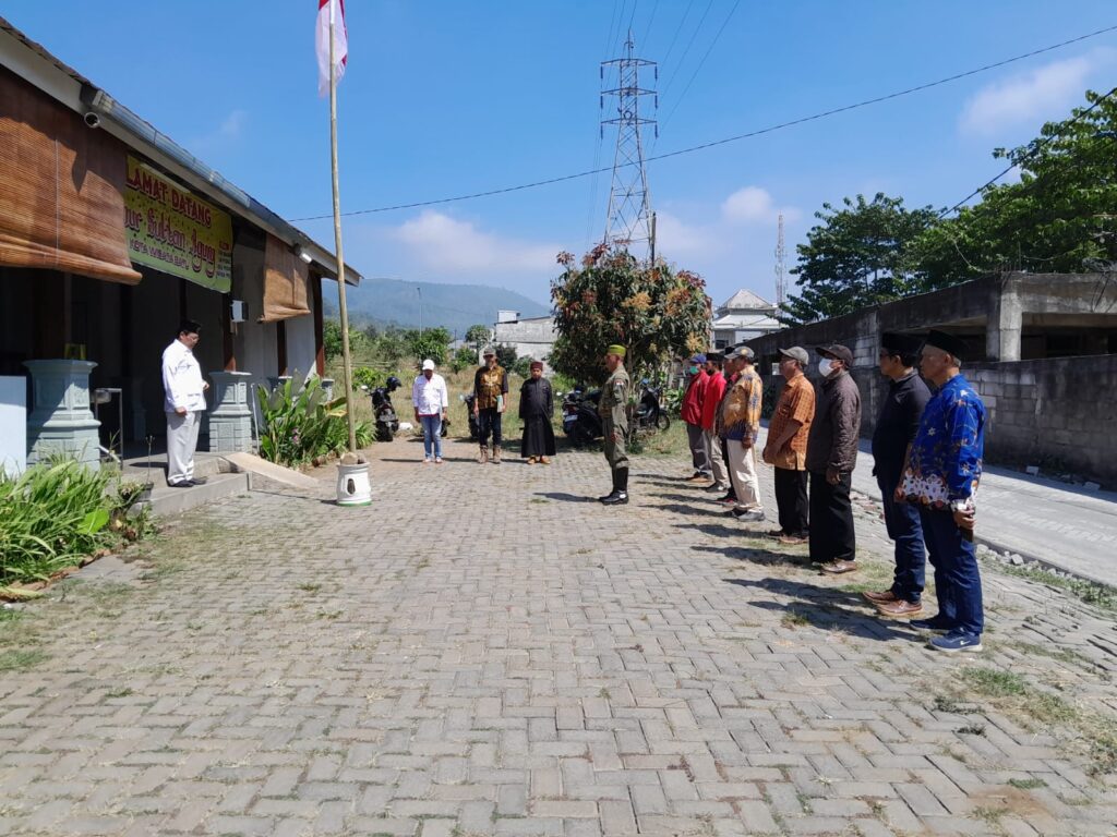 Upacara Bendera Kemerdekaan RI -79 YUA Jatim Berikan Kesan Tersendiri