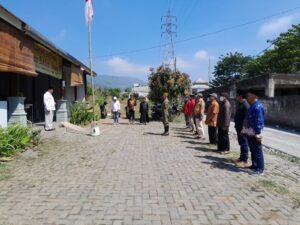Upacara Bendera Kemerdekaan RI -79 YUA Jatim Berikan Kesan Tersendiri