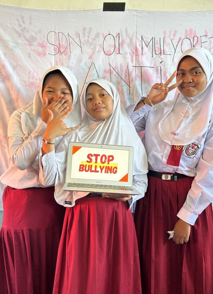 Demi Sekolah yang Ramah, Mahasiswa UPN Veteran Jatim Sosialisasikan Pencegahan Bullying