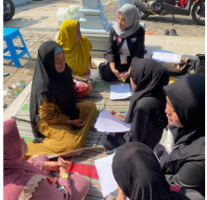 Program PMM dalam Pendampingan Psikologis untuk Meningkatkan Kesejahteraan Masyarakat Desa Donowarih di Dusun Karangjuwet Oleh Mahasiswi UMM