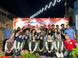Mahasiswa Kelompok 7 Gelombang 2 KKNT Bela Negara UPNVJT Kompak Semarakkan HUT Kemerdekaan RI Ke-79 Bersama Warga Desa Blurukidul Sidoarjo