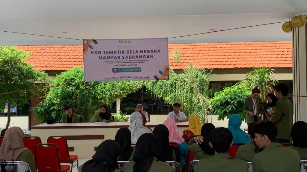 Pembukaan KKN Tematik Bela Negara 2024 UPN Veteran Jatim di Manyar Sabrangan