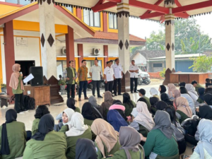 Penerimaan Mahasiswa KKN Bela Negara Gelombang 2 UPN Jatim di Desa Jatipasar
