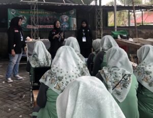 Program PMM Mahasiswa UMM Ajak Masyarakat Desa Ngijo untuk Memahami Perkembangan Anak Melalui Psikoedukasi