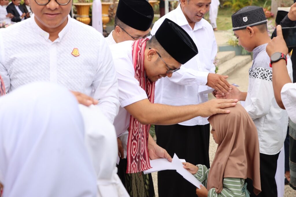 Kapolres Batu Hadiri Apel Hari Santri Nasional 2024