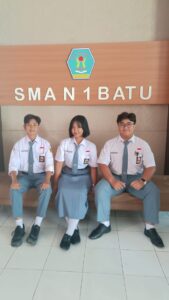 Ketua OSIS dan MPK SMAN 1 Batu Resmi Bertugas, Siap Wujudkan Program Progresif dan Inovatif