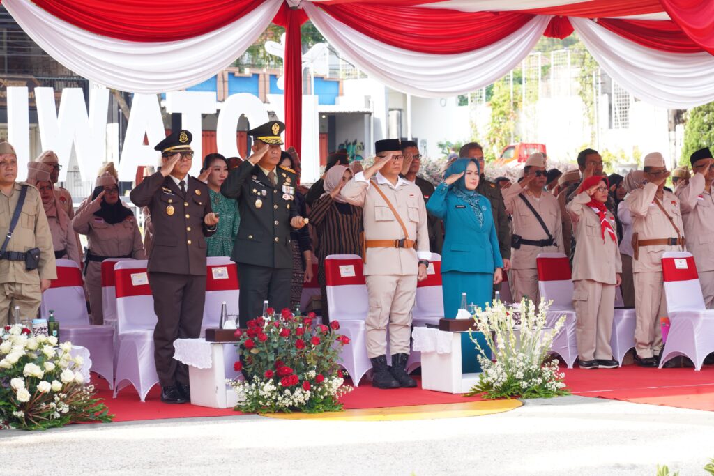 Upacara Hari Pahlawan 2024: Teladani Semangat Pahlawan, Wujudkan Cinta pada Negeri