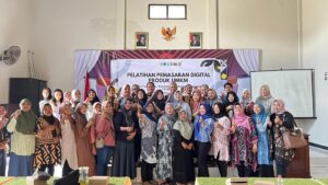Tim Pengabdian Masyarakat Adbis UPN “Veteran” Jatim Gelar Pelatihan Digital Marketing untuk UMKM