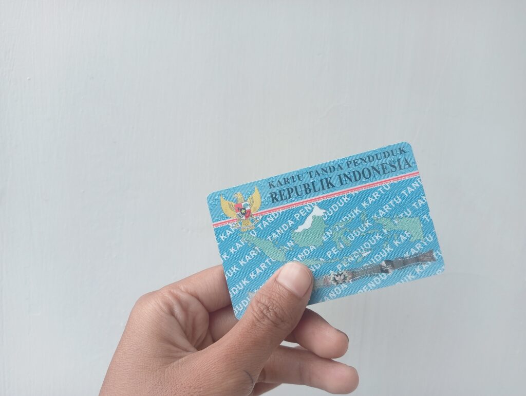 Waspada Pinjol Ilegal: Cek KTP Anda dan Langkah Solusi Jika Terdaftar