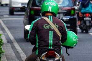 Bonus Hari Raya (BHR) di Gojek, Grab, Maxi, dan InDrive