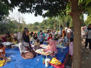 Meriahkan HUT Pokdarwis Pulo Bahari, Warga Pulorejo Kota Mojokerto Gelar “NAMBAWAR” yang Meriah dan Inspiratif