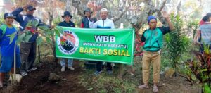 Kerja Bakti Tahunan di Makam Glonggong dan Upaya Pengelolaan Sampah Mandiri di Kota Batu