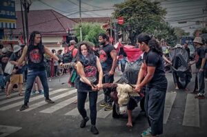 Seni Bantengan Kota Batu Berubah: Mberot dan Kalap Dihapus demi Nilai Luhur
