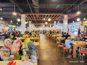 Rojali, Bro! Alias Rombongan Jarang Beli yang Lagi Hits di Mall