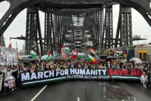 Puluhan Ribu Warga Australia Padati Sydney Harbour Bridge dalam Aksi Solidaritas untuk Gaza
