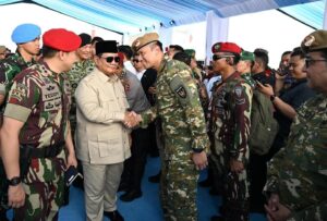 Presiden Prabowo Pimpin Upacara Gelar Pasukan dan Pengukuhan Pimpinan TNI