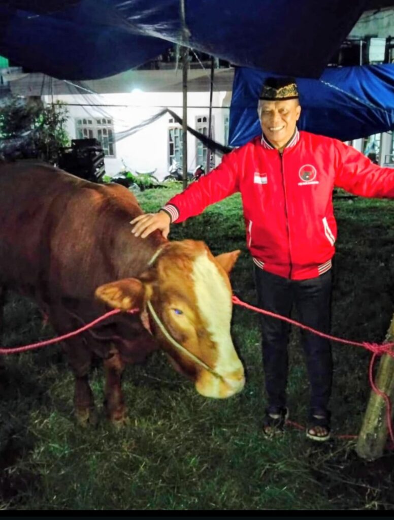 DPD PDIP Jatim Berikan 5 Sapi Untuk Masyarakat Kota Batu, Melalui DPC PDIP