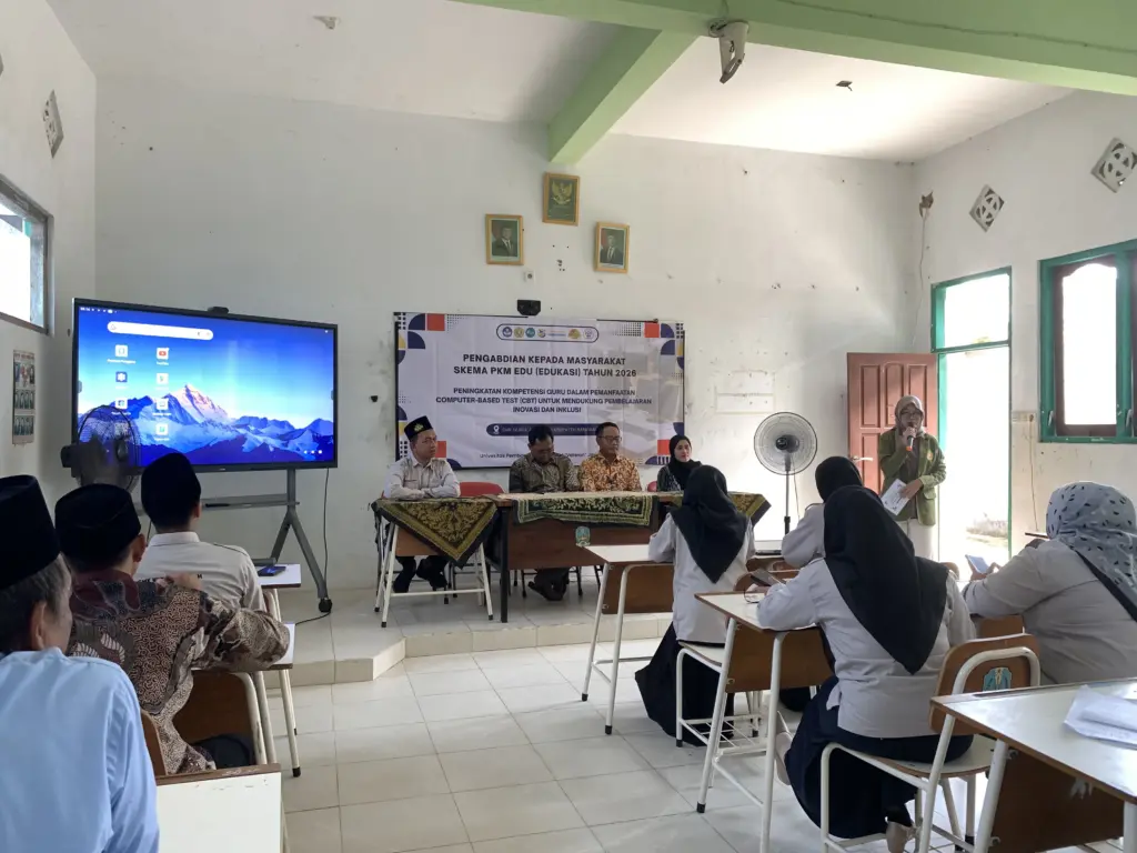 UPN “Veteran” Jawa Timur Perkuat Kompetensi Guru melalui Pelatihan Computer Based Test (CBT) di SMK Nurul Amanah Bangkalan