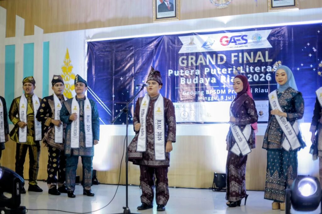 Mahasiswa STP Riau Riszuan Hs Raih Penghargaan Terfavorit dan Supporter Terbanyak