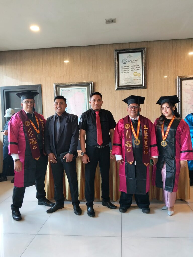 Tiga Pengurus YCBH Resmi Sandang Gelar S.H., Ketua Umum: “Ini Awal Pengabdian”