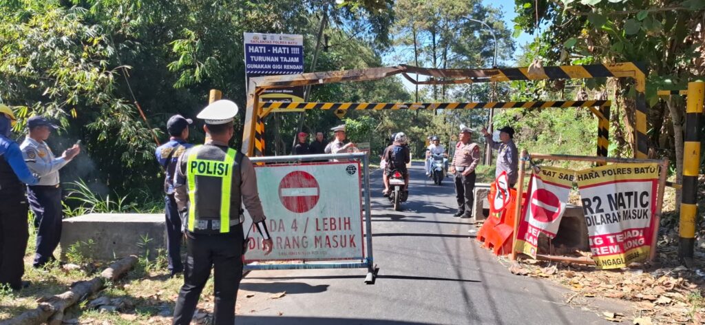 Jalur Klemuk Dinilai Ekstrem, Polisi Imbau Pengendara Roda Dua Matic dan Mobil Tak Melintas
