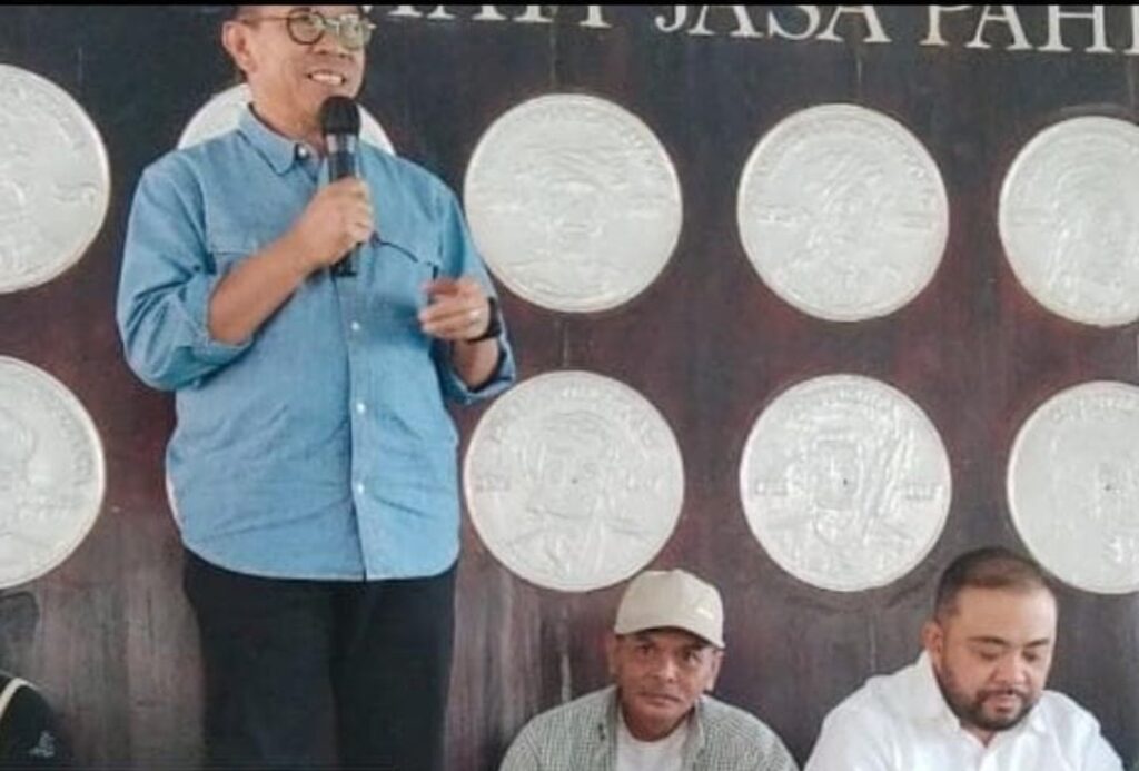 Pahlawan di Balik Sapu! Rudi Eko Prasetyo, Asli Klerek yang Jaga Wajah Wisata Kota Batu Hingga Larut Malam