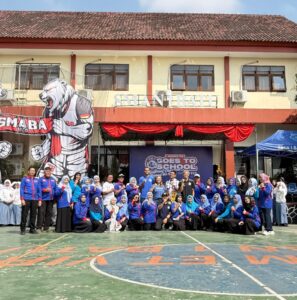 1.200 SISWA SMAN 1 BATU DIGETARKAN! AREMA FC GOES TO SCHOOL Bawa Semangat Singo Edan.